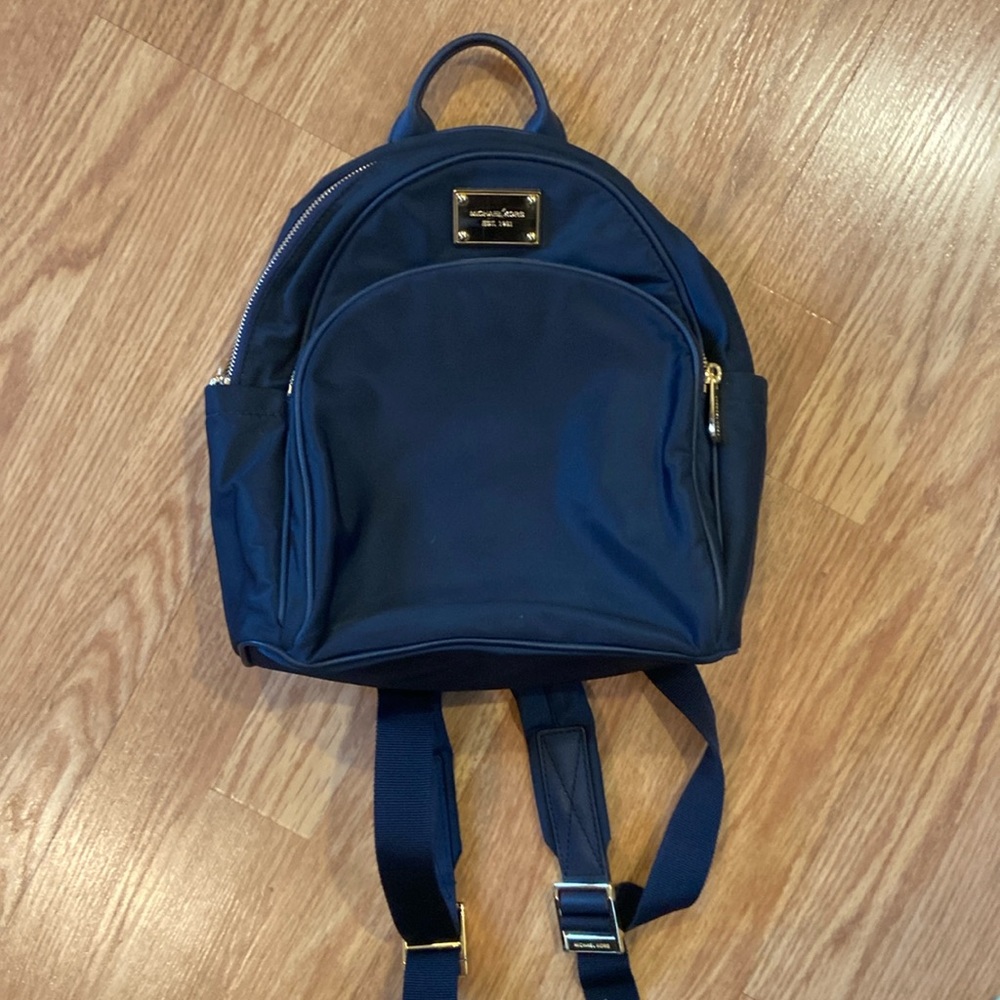 MICHAEL KORS SMALL JET SET BACKPACK